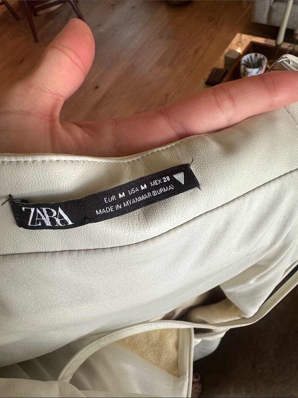 Zara Off White Vegan Leather Maxi Dress Sz M/S - Picture 4 of 4